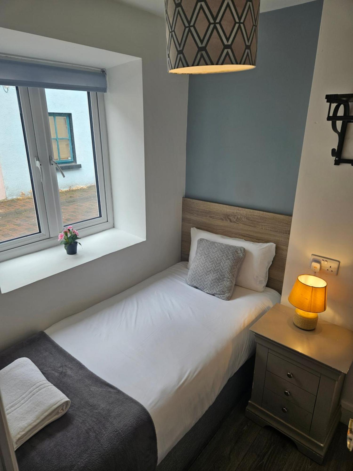 Apartamento 7 Eyre Square Lane Galway Exterior foto